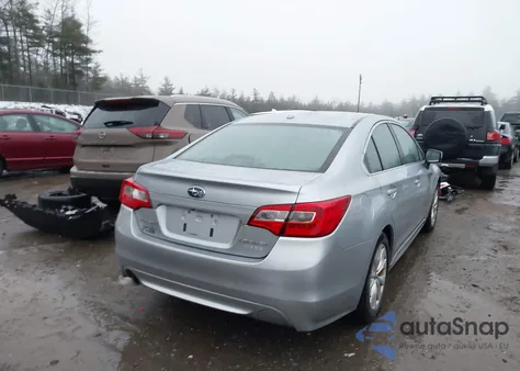 2015 Subaru Legacy 2.5I Premium z USA, uszkodzony, nr VIN 4S3BNAC60F3076048